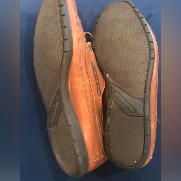 Dexter Boat Shoes - Picture 2 of 5